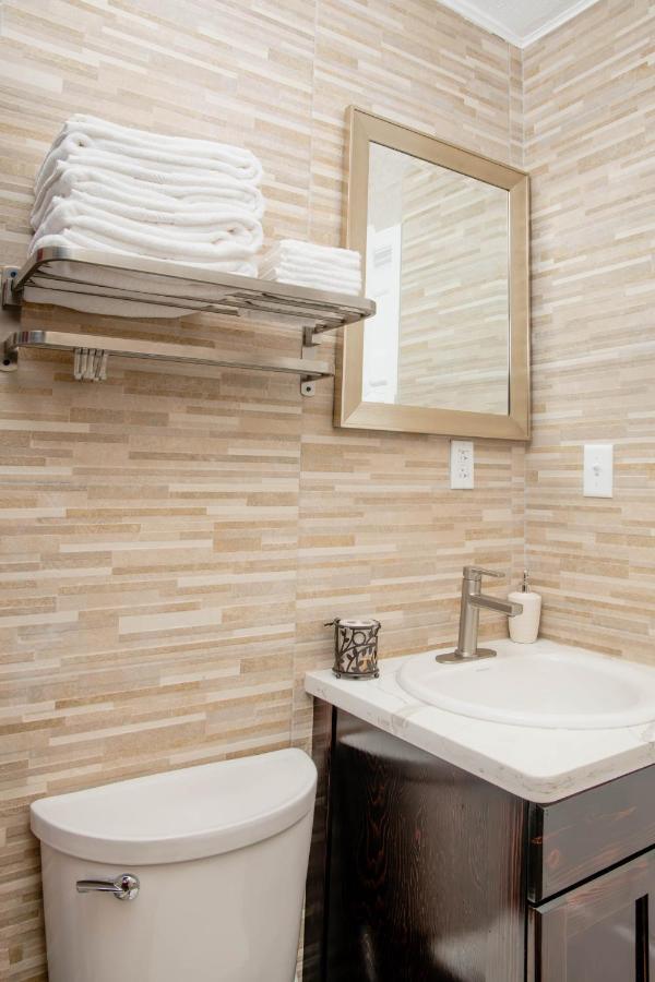 Sheer Bliss Beachview Apt #2 George Town Exterior foto